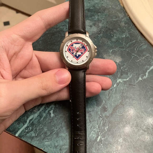 Philadelphia Phillies Gametime Watch With Leather Strap **Does Not Run - Picture 1 of 5